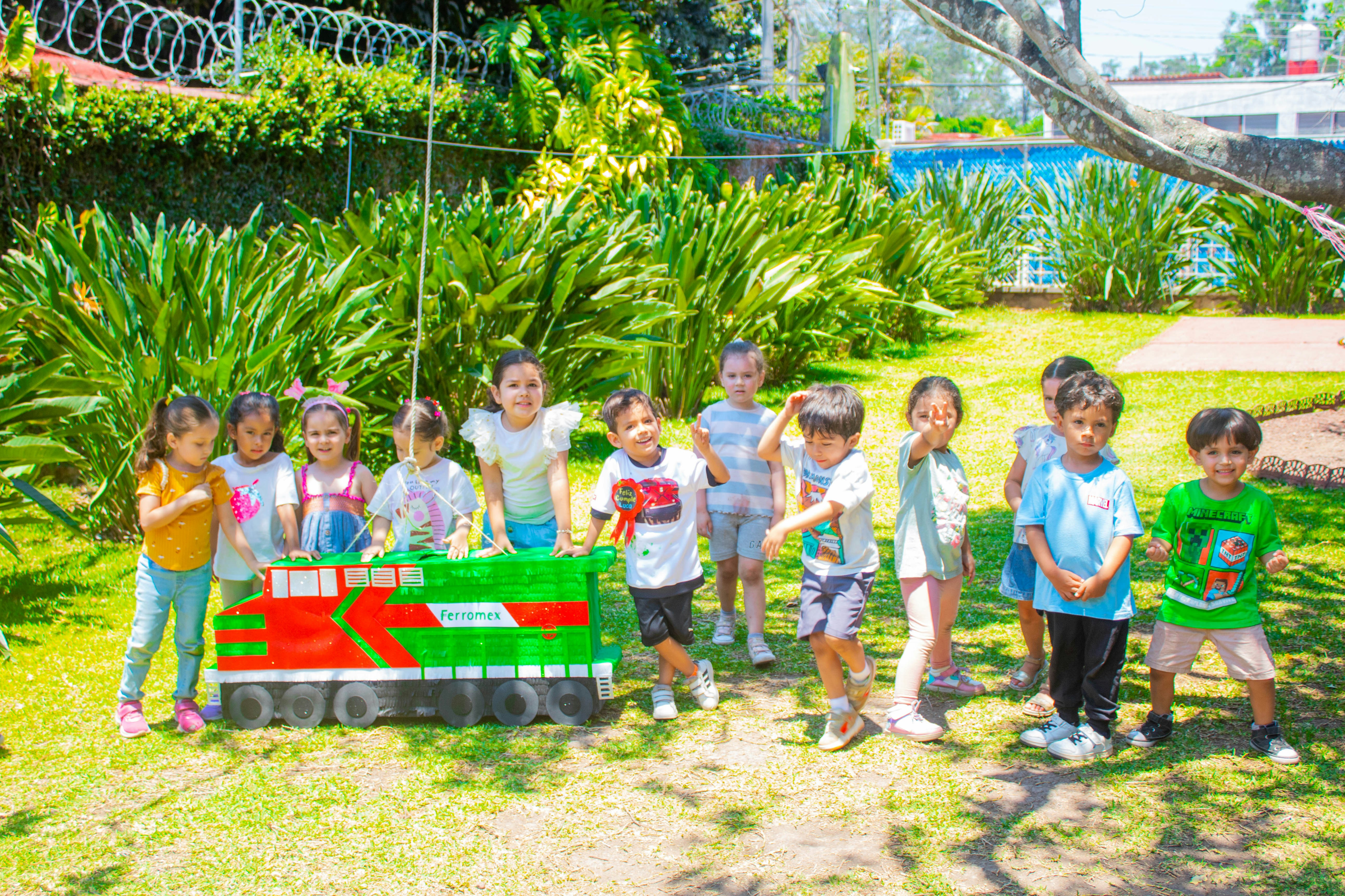 Écologie : protéger les jeunes des dangers beauté pour leur santé, confiance et la planète